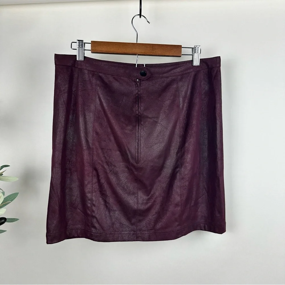 FREE PEOPLE Rumi Ruched Faux Suede Leather Mini Skirt Burgundy